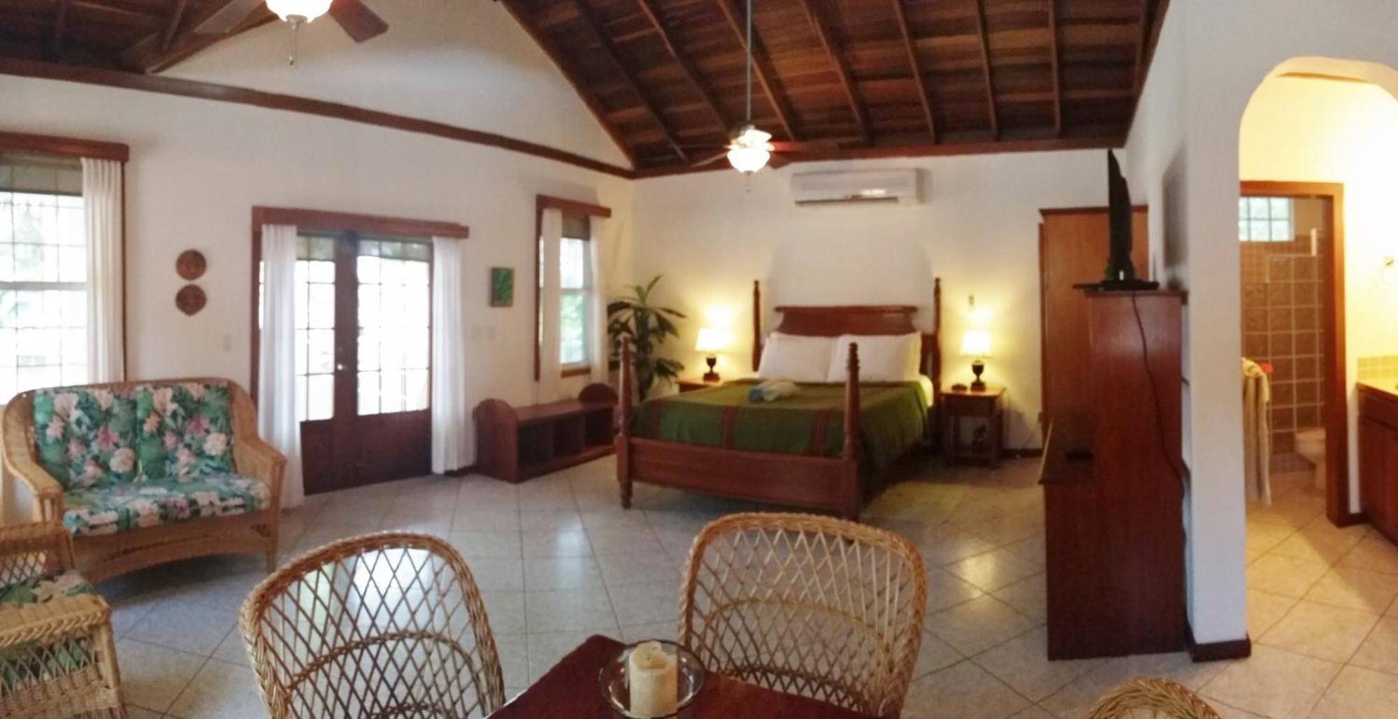 Cocotal Inn And Cabanas Сан-Педро Номер фото